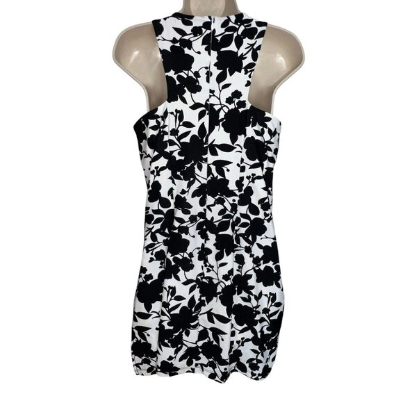 GINGY’S SUMMER SKORT DRESS BLACK AND WHITE FLORAL WOMEN SIZE MEDIUM RACERBACK - Picture 4 of 10
